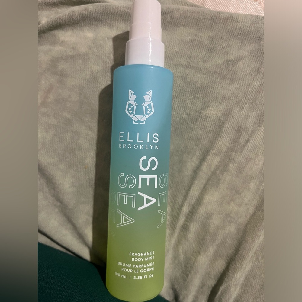 Ellis Brooklyn body mist